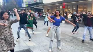 Indian Garba Flashmob in Adelaide, Australia 