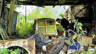 Exploring An ABANDONED Strange CAR GRAVEYARD Containing Some HIDDEN CLASSICS - Abandoned Places