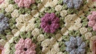 EASY crochet pretty puff stitch flower blanket - flower granny square tutorial