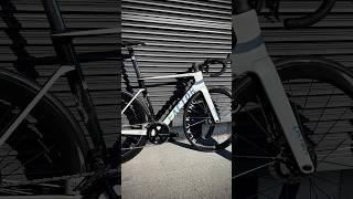 New Factor OSTRO VAM in Pearl White & Chrome #factorbikes #cycling