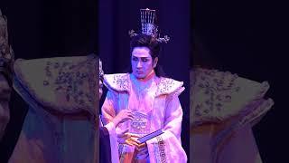 Cách xin lỗi độc lạ không nên làm theo | Vũ Luân Entertainment