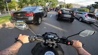 Dica para pilotos iniciantes: como andar de moto no trânsito?