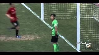 Goalkeeper drinking water misses the goal   Chinese goalkeeper concedes goal while drinking water