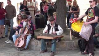 Ukrainian music on Lviv Rynok Square