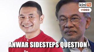 Anwar chooses not to answer questions on Rafizi's return