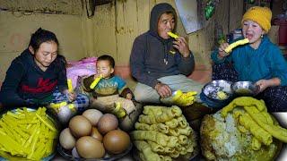 DHUNGRI FINGER CHIPS with Rice || Egg Omelette with Rice cooking & eating in Rural village kitchen