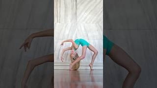 Way down #flexible #dancephotography #slowmotion