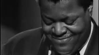 Jazz Icons - Oscar Peterson - Live In '63, '64, '65