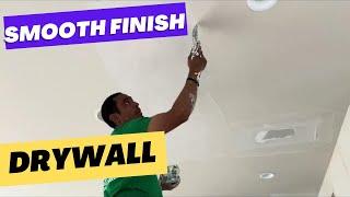 Smooth finished drywall en ceiling