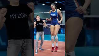 10ft Tall Woman Volleyball Player’s Dance Break Goes Viral!  매우 키가 큰 여자 #tallgirlfriend