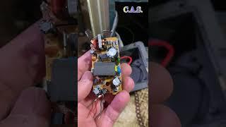 Кухонная вытяжка ремонт, был скачок напряжения #откас #ремонт #shorts #repair #вытяжка