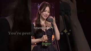 Song Hye kyo got very emotional after winning Daesang for "The Glory" but audience didn't let her be