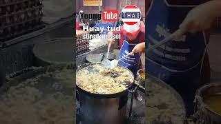 Thai traditional street food. Huay tud (stired mussels+eggs) #youngtube #streetfood #thaifood