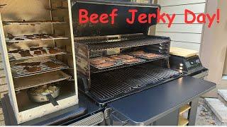 Beef Jerky Day at BuQeye BBQ | Using the Little Chief and the Traeger