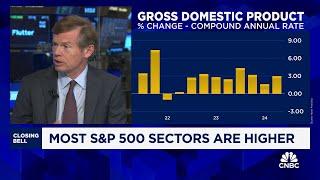 There's a lot of momentum in this economy, says JPMorgan’s David Kelly