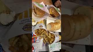 Best burger meal #shortvideo #shortsfeed #viral #shorts #short #shortsvideo #foodie #food #reels