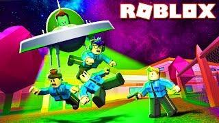 PRISONERS GET ABDUCTED BY ALIEN COPS!? (Roblox Jailbreak)