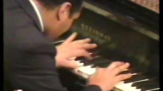 Beethoven "Moonlight" (2/2) - best piano performance EVER !! *****