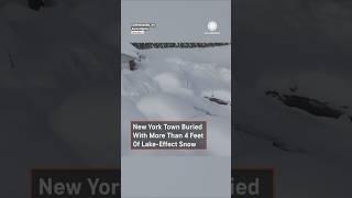 New York Town Buried by 5 Feet of Lake-Effect Snow