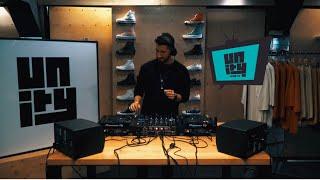 Chris IDH live at Unity store (Monastiraki)