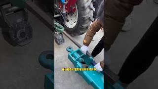 Manure fertilizer spreader machine connect tractor and deposit ti other countries