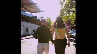 Megan Rapinoe & Sue "Love" Bird's Welcomed Home to Seattle: "I Wanna Hold Your Hand!"  - 7-12-19