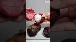 How to open and eat a mangosteen easily