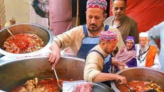 Chacha Ji Makes Siri Paye At Road Side | Pakistani Street Food | Sheep Trotters Stew | Paye Recipe