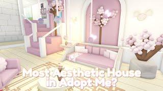 TOURING AN AESTHETIC BUILDER'S HOUSES in Adopt Me! 