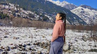 Fresh Snowfall in Manali || Naggar castle || (Part 02) Shona Chauhan