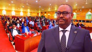 Baarlamaanka Dowlad Goboleedka Puntland oo Maanta Mamnuucay Mudo Kordhintii Farmaajo.