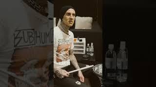 The six stroke roll is an example of how Travis Barker incorporates rudiments into blink-182’s music