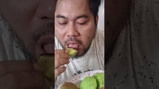 Makan kue pukis kue tradisional asli Indonesia. #kuliner