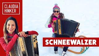 Claudia Hinker spielt den "SCHNEEWALZER" auf ihrer Steirischen Harmonika!