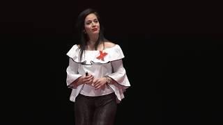 Kadın. | Banu Çiftçi | TEDxBahcesehirUniversity