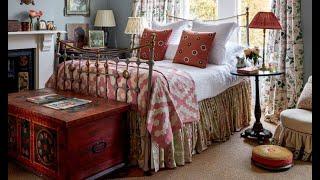 Emma Burns of Sybil Colefax & John Fowler on how to choose and style a bed | How To | House & Garden