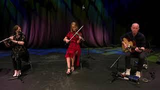 Shorelines Trio: Nuala Kennedy, Tara Breen & Tony Byrne "Muñeira & Two Reels"