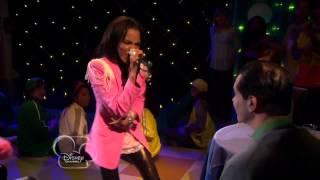 China Anne McClain - Dna [Perfomance] [Feat. Zendaya] (From Ant Farm)