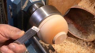 Richard Raffan on turning endgrain bowls