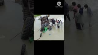 Dard hua song John Deere tractor full lodead trolley pulling accsiddent viral short video#trending