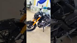 Black Panther with Goosebumps shorts Yamaha MT-15 2024 #instrumentcluster #digitalmeter #mt15