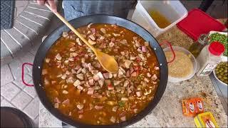 Meat paella