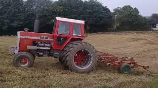 Massey Ferguson 1155 Perkins V8 hard at work with cultivator