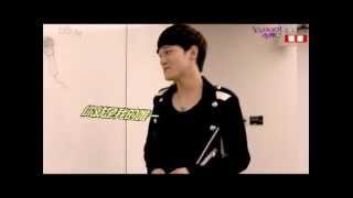 (Chen Singing Cut) 121120 EXO-M Interview @ Taiwan Yahoo Celebrity Entertainment