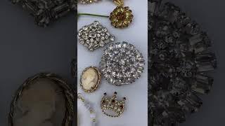 Vintage Brooch Live Sale Wed Nov 6th Noon EST on Whatnot #dontforgetyourbrooch #jewelry #crystals