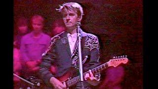 Crowded House - Don't dream it's over