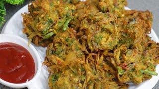 Crispy & Crunchy Besan Piyaz Ke Pakode | Ramzan Special | The Ultimate Snacks Recipe| Made By YHK