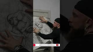 Актор та зоозахисник Олексій Суровцев малює чудові картини