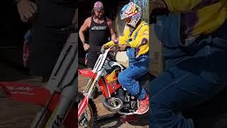 RONNIE MAC WARMING UP THE MAGNUM EAGLE