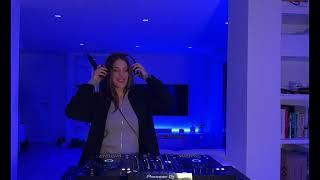 Sara Collado [ DEEP HOUSE and PROGRESSIVE HOUSE DJ MIX ]